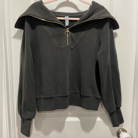 Varley Vine Ottoman Half Zip Pullover Black Size Medium Oversized - Picture 5 of 8